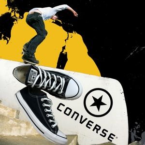 Classic black white unisex low top converse